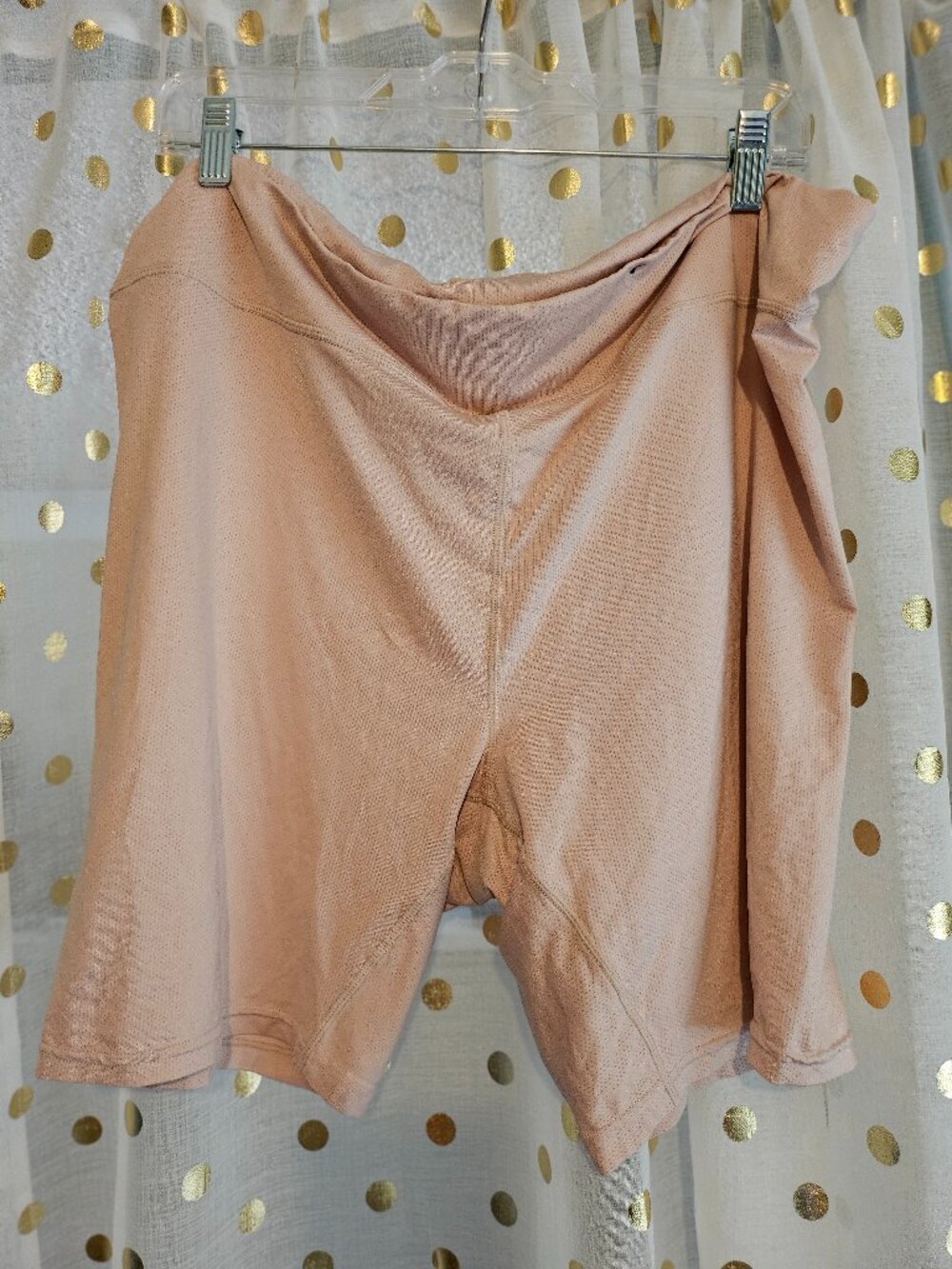 Torrid Seamless Mid Rise Breathe No Rub Shorts 4X Nude
